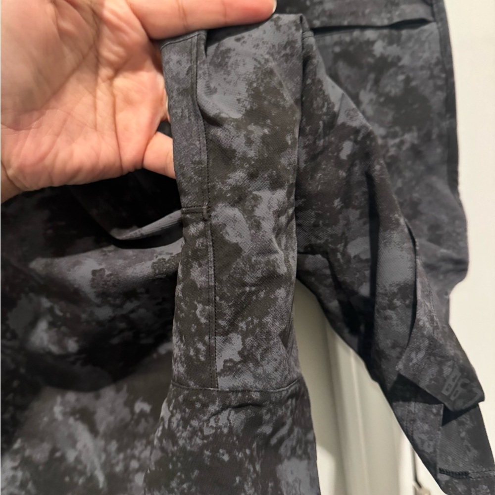 Lululemon Men's License to Train Linerless Shorts - Picture 3 of 5